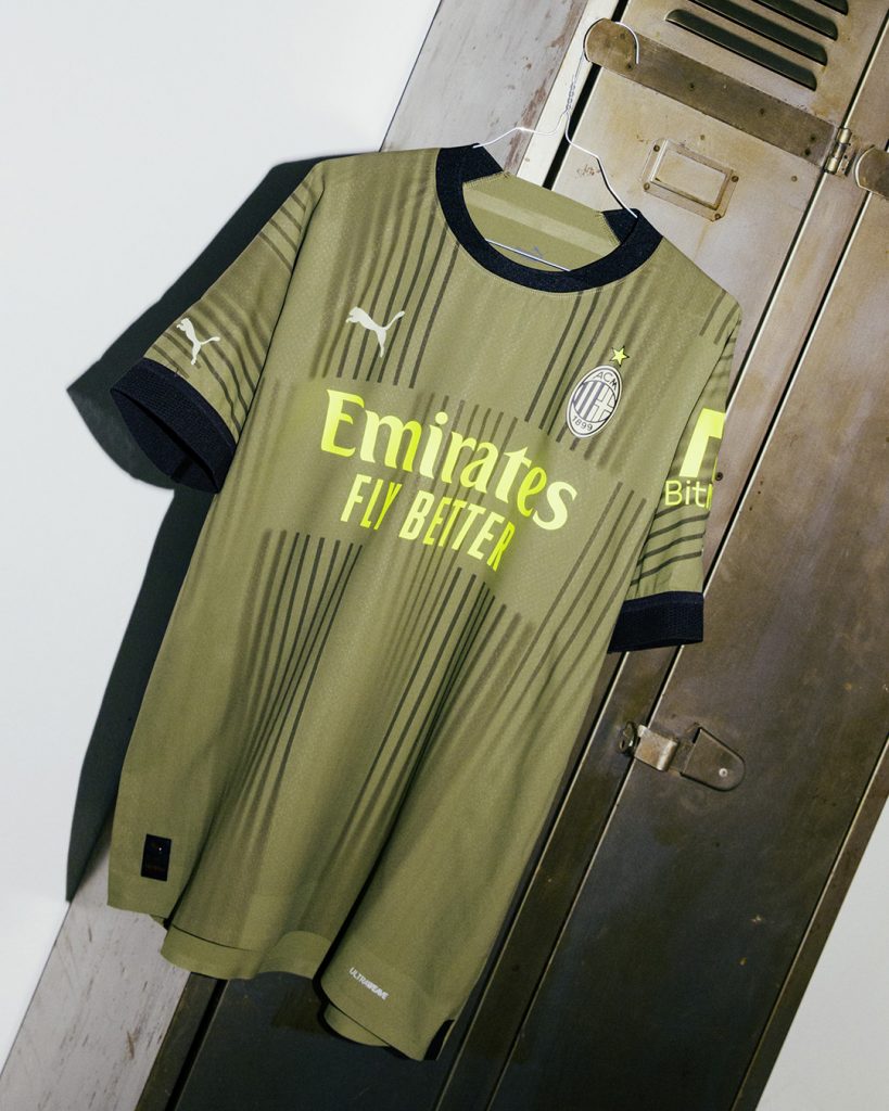 22AW_PR_TS_Football_AC-Milan_Third_BTS_4x5_1080x1350px_Still-Life_0447_RGB
