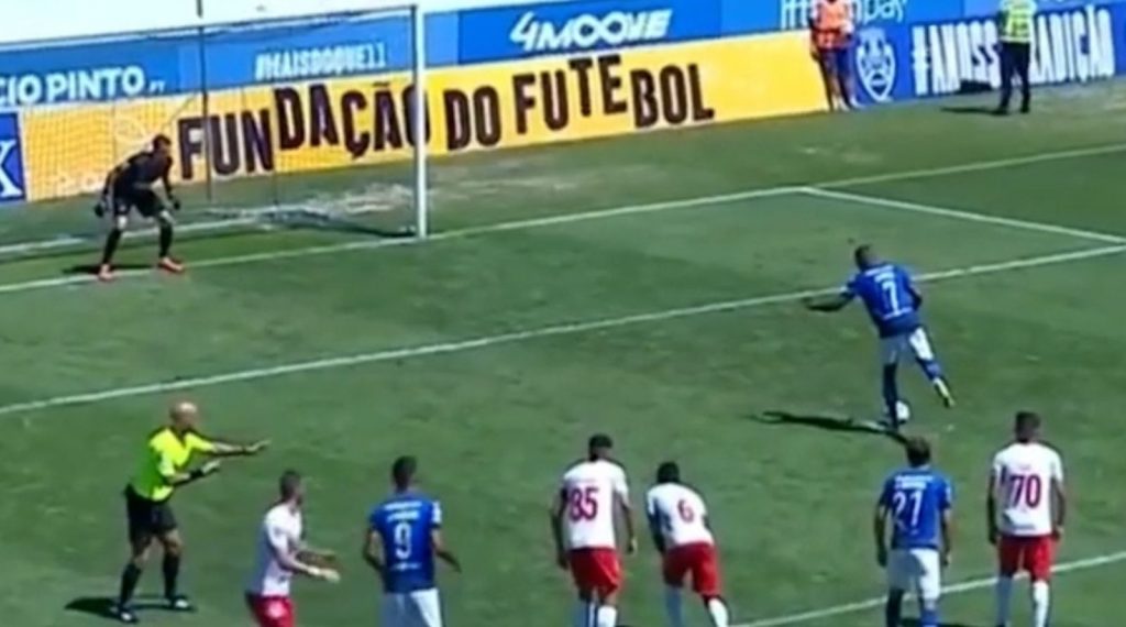 Lo strano rigore di Jardel in Portogallo