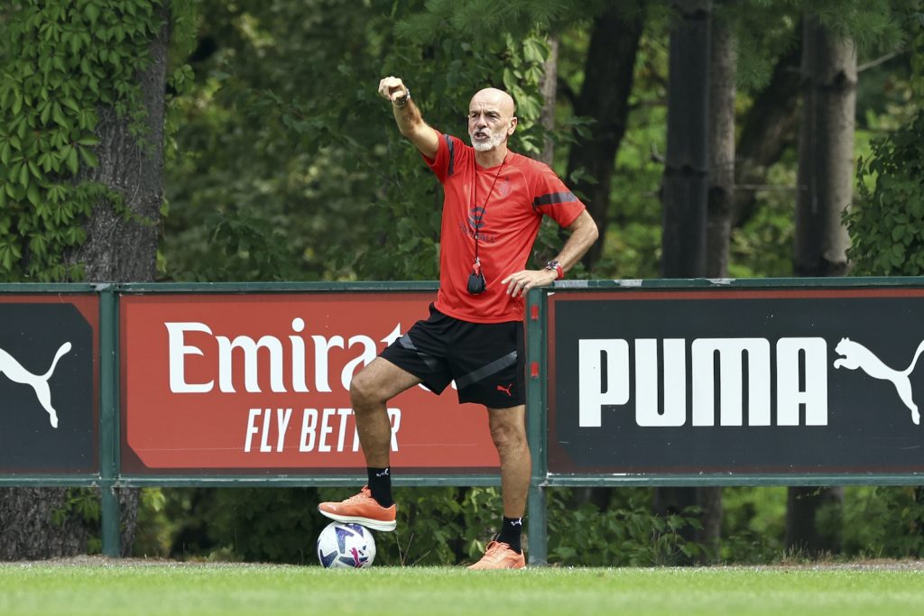 Stefano Pioli AC Milan allenamento Milanello
