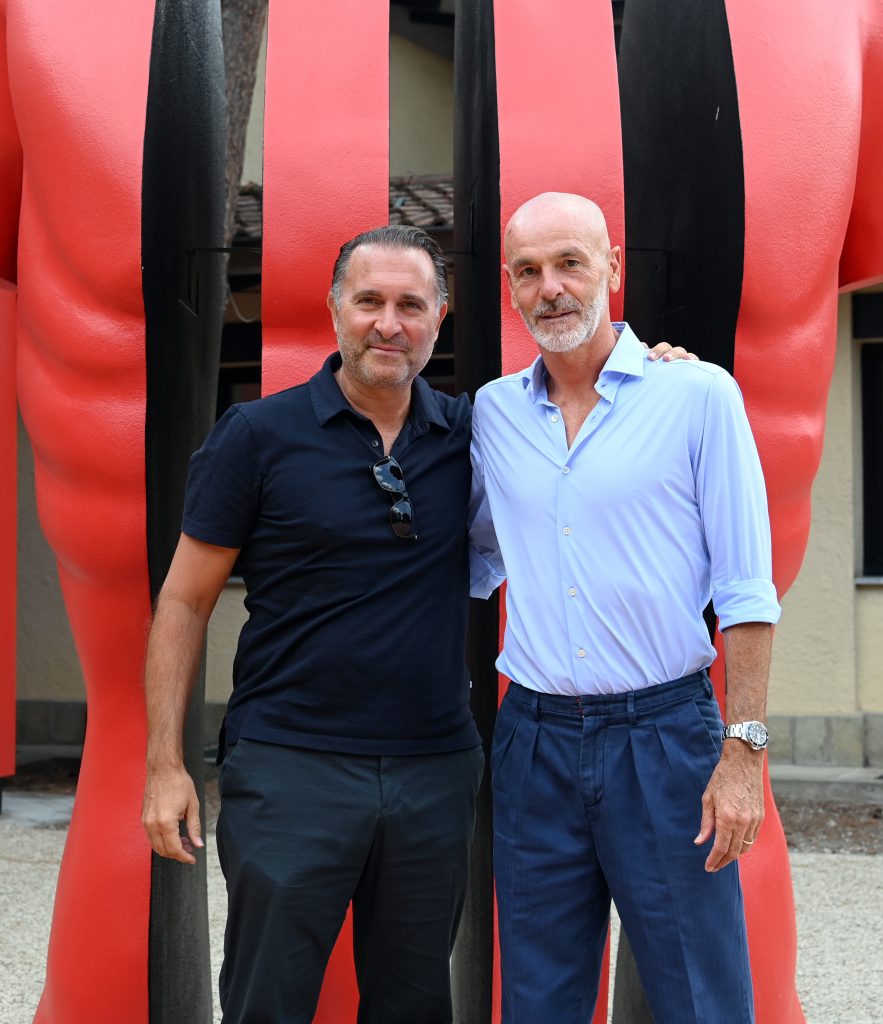 CAIRATE, ITALY - SEPTEMBER 04: Founder &amp; Managing Partner at RedBird Capital Partners Gerry Cardinale and head coach AC Milan Stefano Pioli pose for a photo after the AC Milan training session at Milanello on September 04, 2022 in Cairate, Italy. (Photo by Claudio Villa/AC Milan via Getty Images)