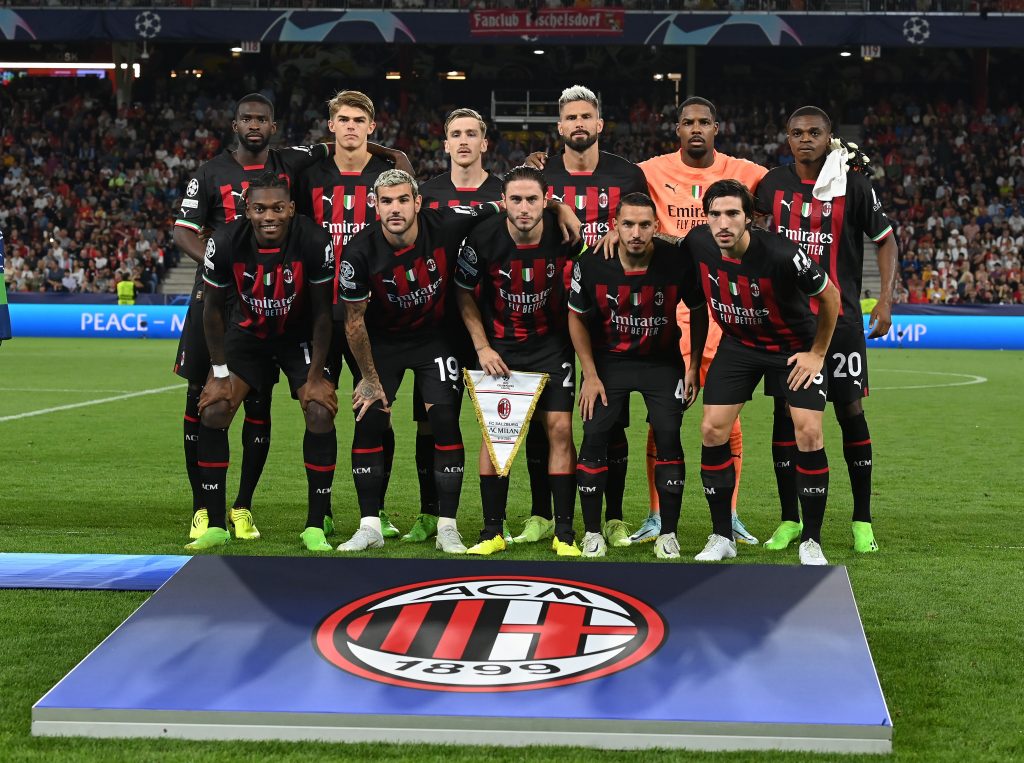 SALZBURG, AUSTRIA - SEPTEMBER 06: Players of AC Milan line up prior to the UEFA Champions League group E match between FC Salzburg and AC Milan at Football Arena Salzburg on September 06, 2022 in Salzburg, Austria. (Photo by Claudio Villa/AC Milan via Getty Images)