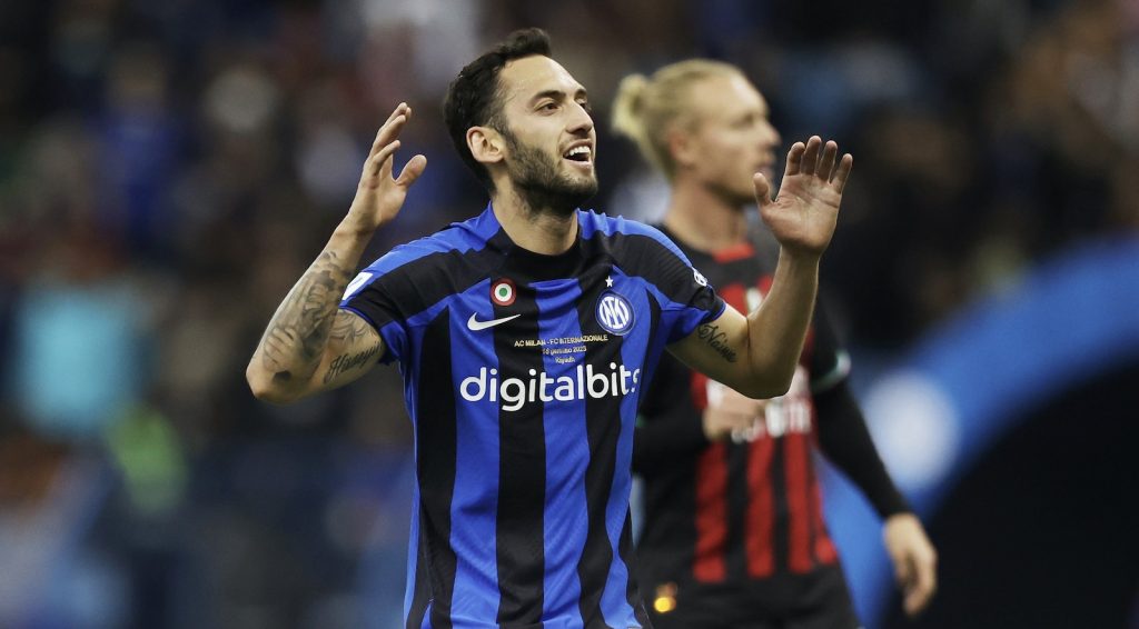 Hakan Calhanoglu Inter derby Milan-Inter Supercoppa Italiana