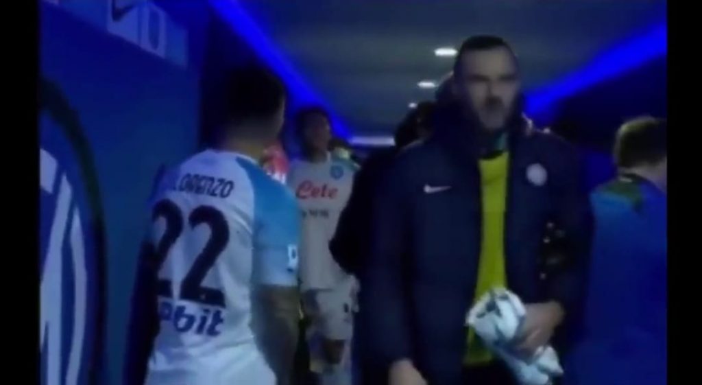 Inter-Napoli e la frase di Handanovic rivolta all'arbitro Sozza | VIDEO (screen gazzetta.it)