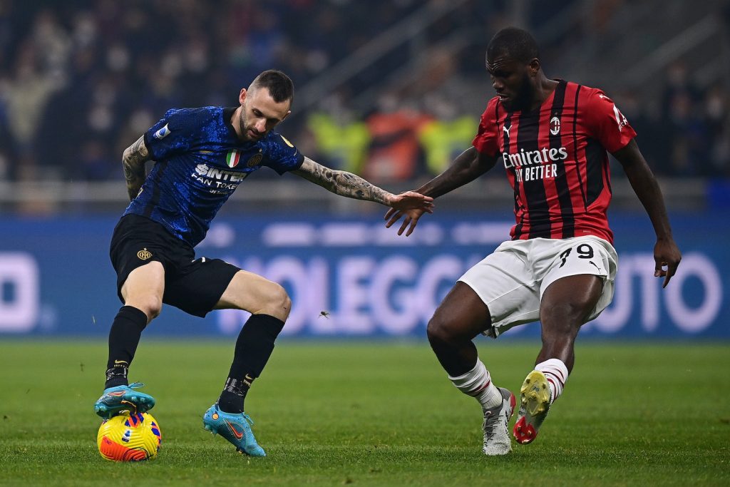 Brozovic Kessie derby Inter-Milan 1-2 Serie A 2021-2022