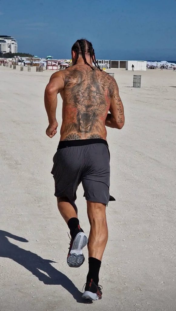 Zlatan Ibrahimovic corre a Miami (foto instagram Zlatan Ibrahimovic)