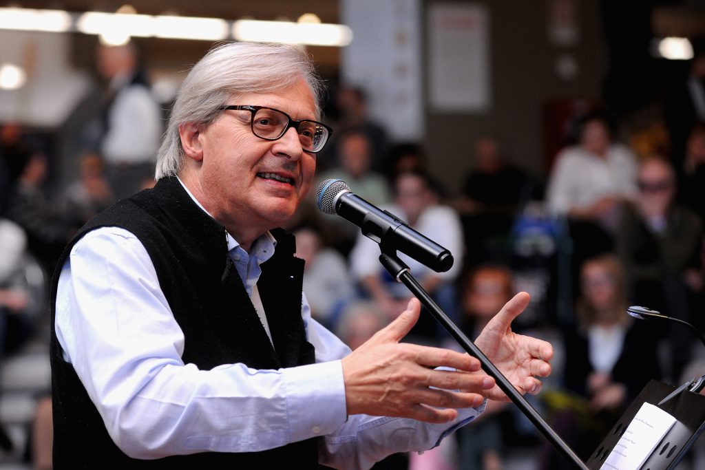 Sgarbi: "La distruzione di San Siro comporta un rischio ambientale grave" (getty images)