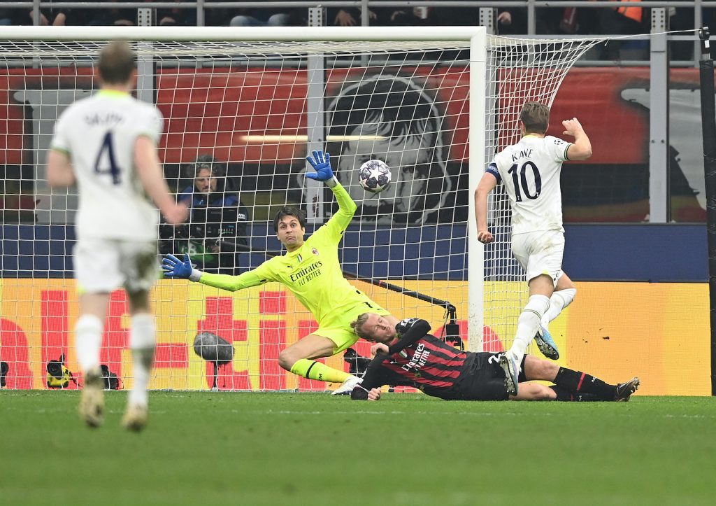 Ciprian Tatarusanu AC Milan Milan-Tottenham 1-0 Champions League 2022-2023