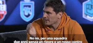 Casillas-Piqué, scintille: "Mai un rigore contro" | VIDEO (screen gazzetta.it)