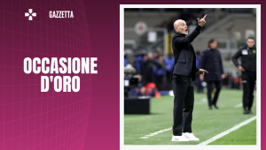 Stefano Pioli allenatore AC Milan contro Tottenham