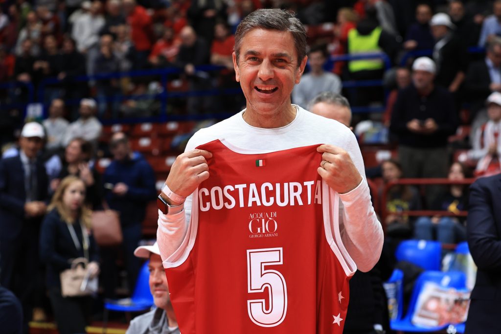 Alessandro Costacurta, ex difensore del Milan (getty images)