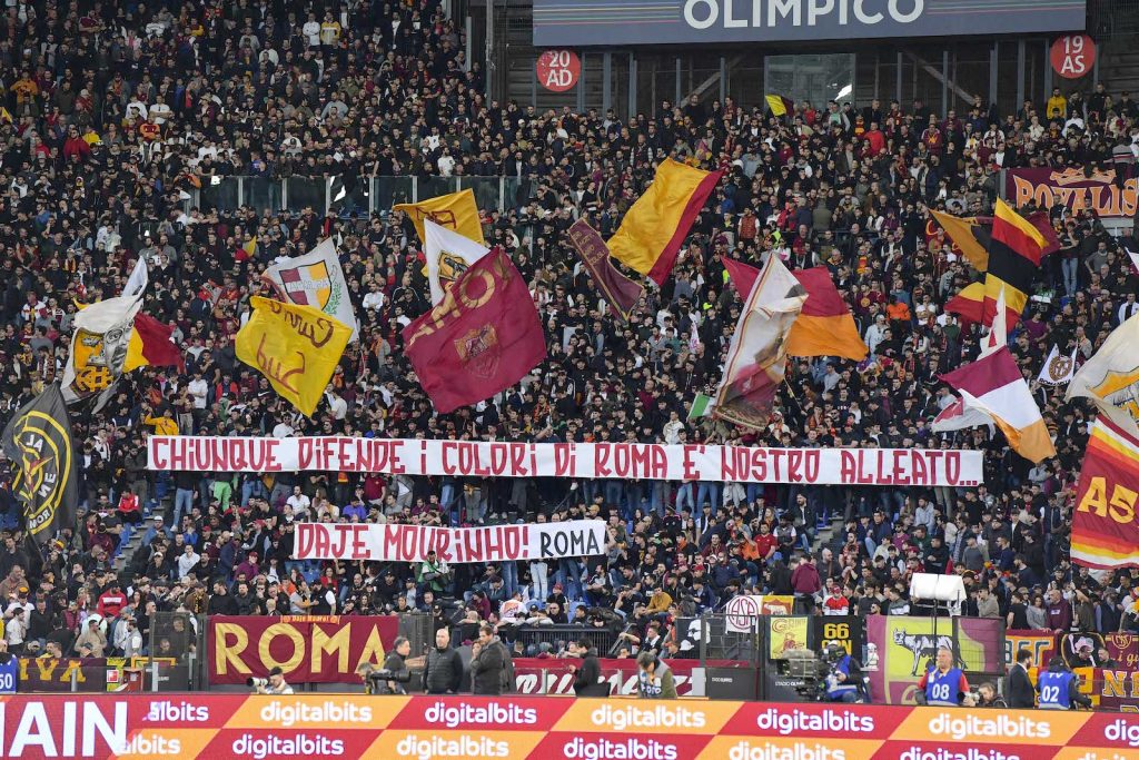 Roma-Sassuolo 2-4 Serie A 2022-2023 Curva Sud Mourinho