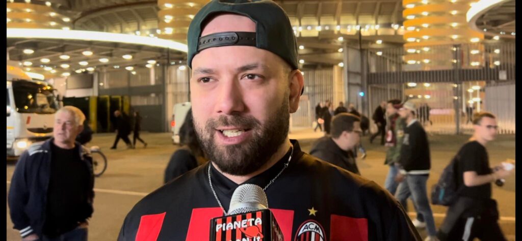 Milan-Lecce, i tifosi: "Immenso, unico e.. Tutti gli aggettivi per Rafael Leao"