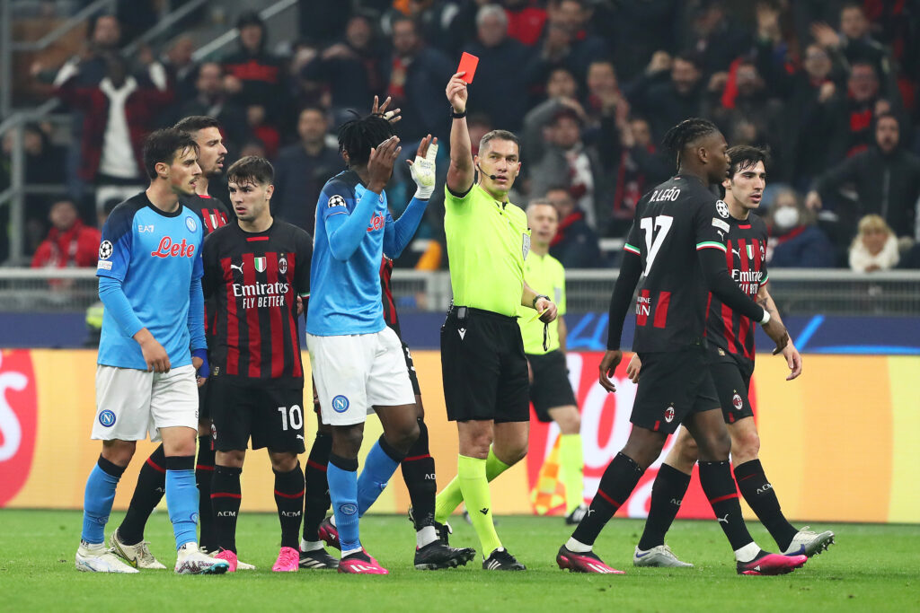Arbitro Kovacs, qui durante Milan-Napoli (getty images)