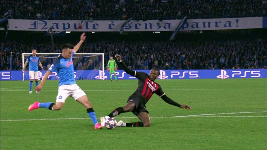 Napoli Milan Leao Lozano