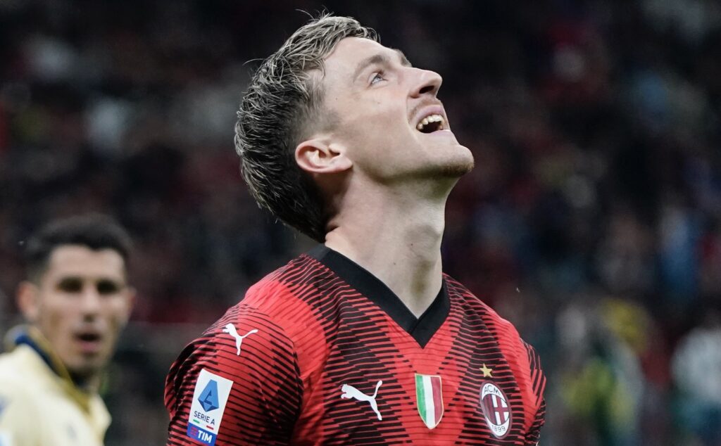 Alexis Saelemaekers AC Milan Milan-Verona 3-1 Serie A 2022-2023