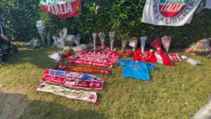 Morte Berlusconi maglia Napoli