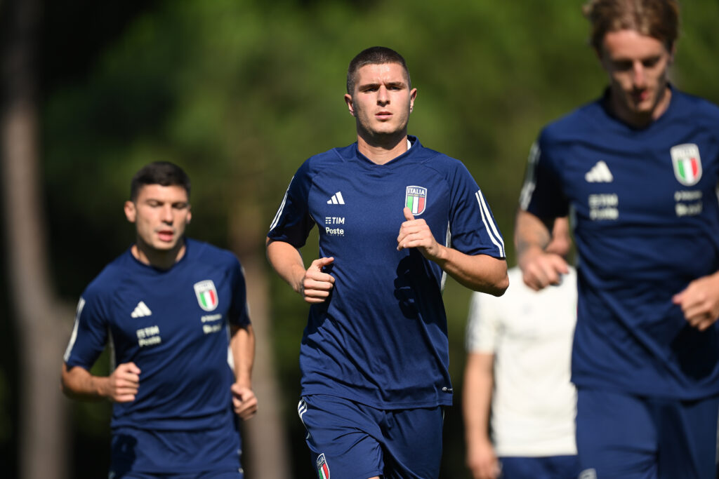 Lorenzo Pirola, difensore della Salernitana e dell'Italia Under 21