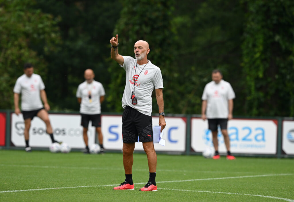 Stefano Pioli AC Milan allenamento Milanello