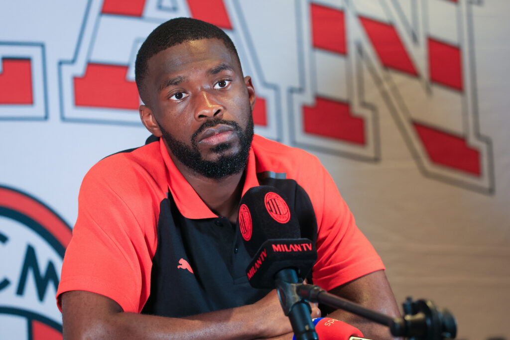 Fikayo Tomori AC Milan conferenza stampa Los Angeles