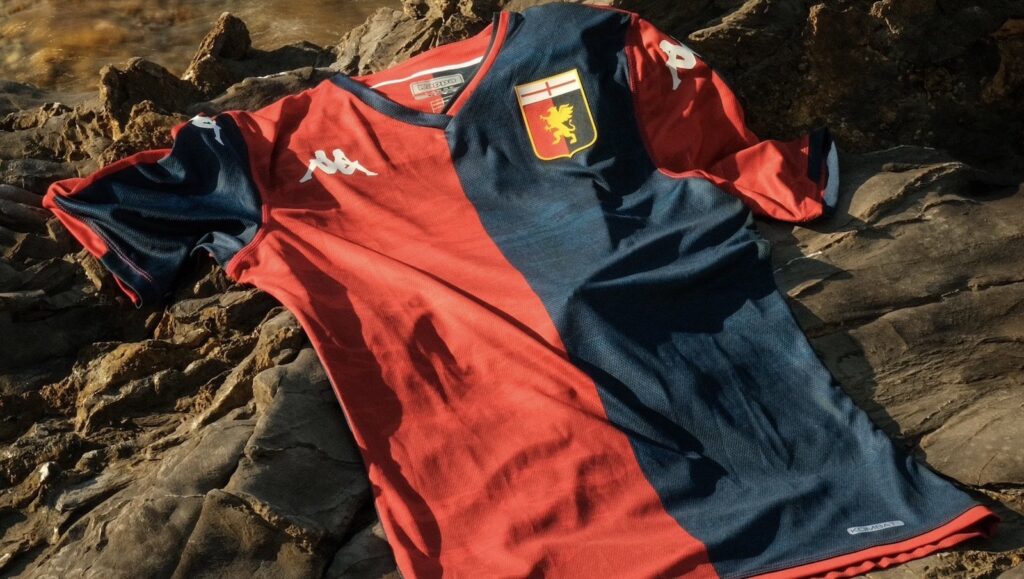 nuova prima maglia Genoa 2023-2024