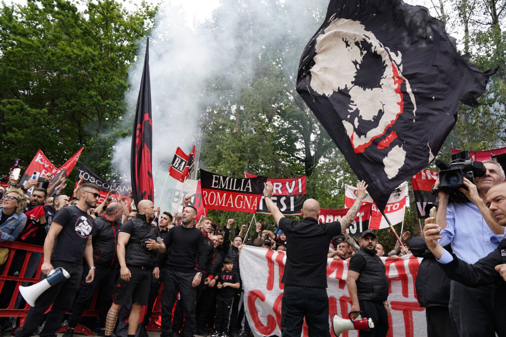 Curva Sud AC Milan abbonamenti