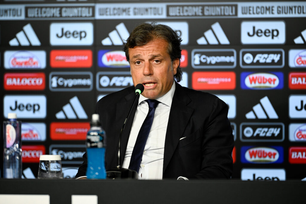 Cristiano Giuntoli Juventus conferenza stampa calciomercato