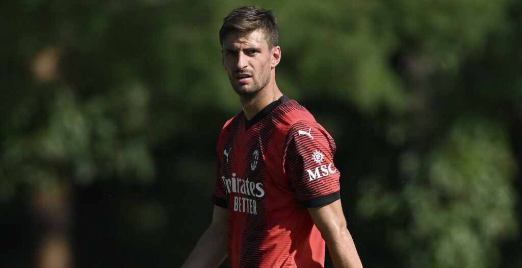 Matteo Gabbia AC Milan amichevole Milan-Lumezzane 7-0 precampionato 2023-2024