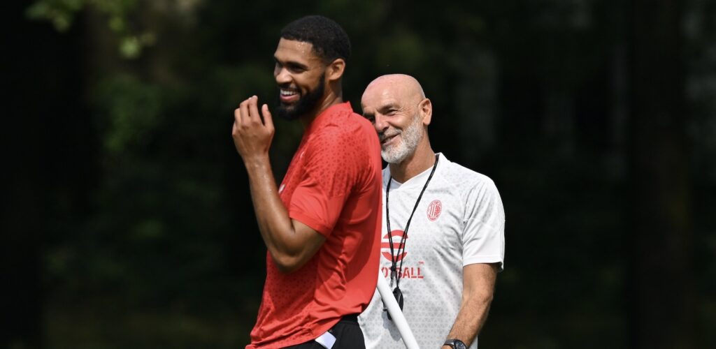 Loftus-Cheek Pioli AC Milan allenamento Milanello