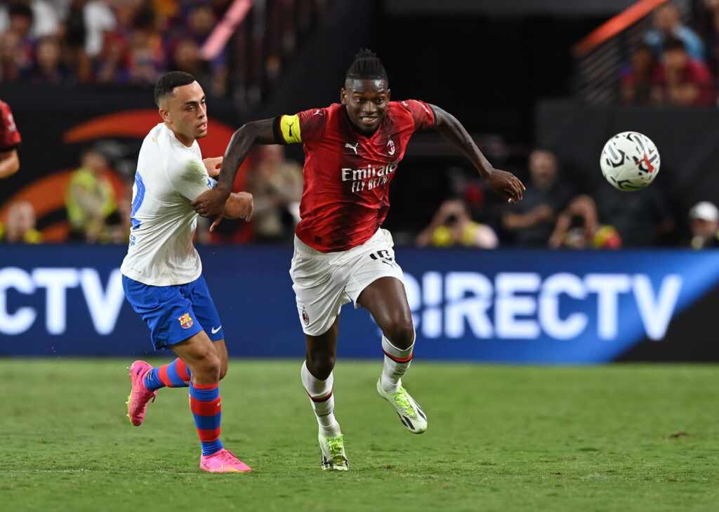 Rafael Leao e Dest in Milan-Barcellona Ac Milan News