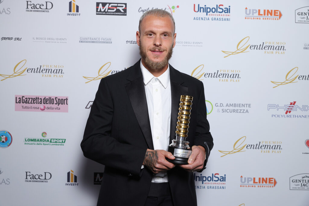 Dimarco difensore Inter Premio Gentleman