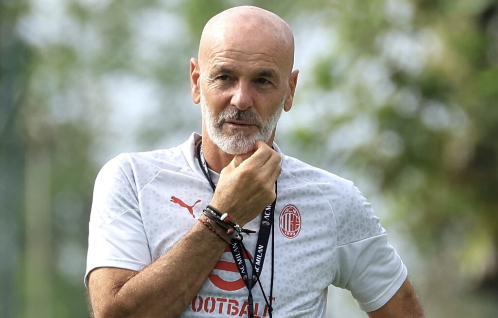 Stefano Pioli AC Milan allenamento Milanello