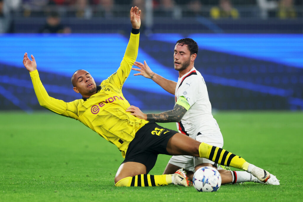 Borussia Dortmund-Milan Champions League 2023-2024 Malen Calabria