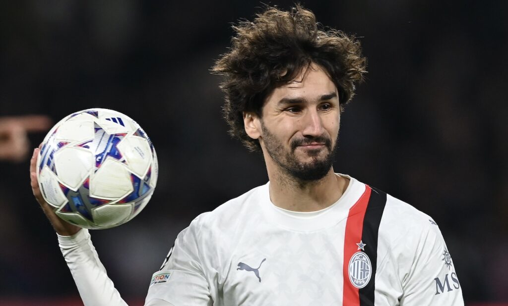 Yacine Adli AC Milan PSG-Milan 3-0 Champions League 2023-2024
