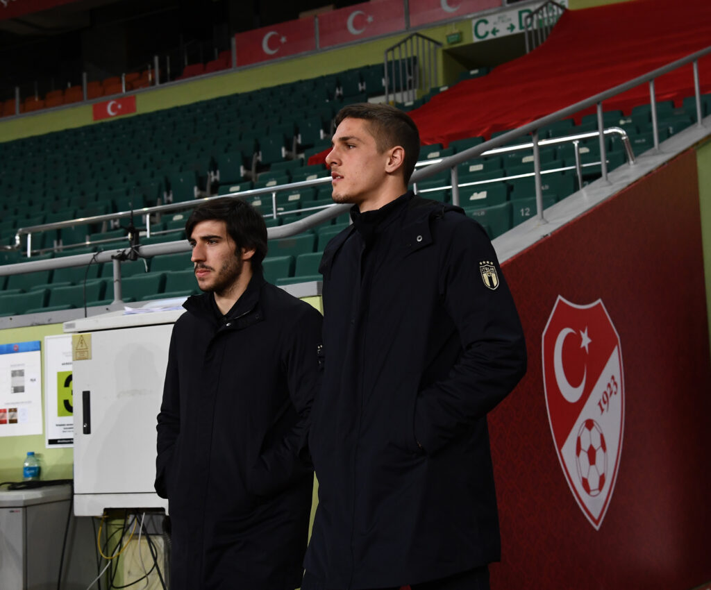 Zaniolo e Tonali centrocampisti Italia