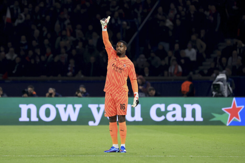 Mike Maignan AC Milan PSG-Milan 3-0 Champions League 2023-2024