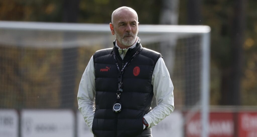 Stefano Pioli AC Milan allenamento Milanello