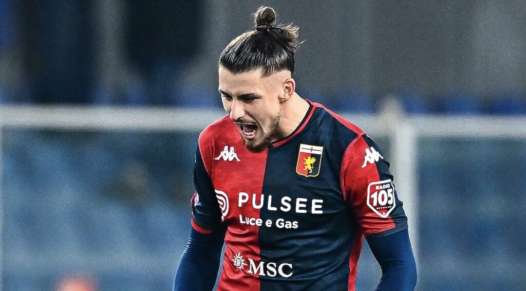 Radu Dragusin Genoa