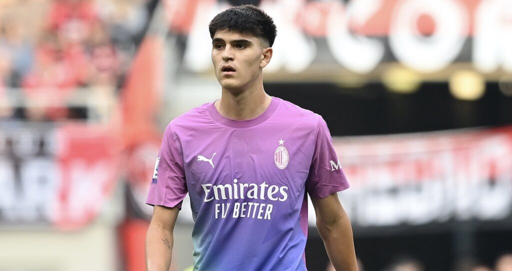 Davide Bartesaghi AC Milan Milan-Verona 1-0 Serie A 2023-2024