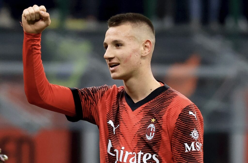 Francesco Camarda AC Milan Milan-Fiorentina 1-0 Serie A 2023-2024
