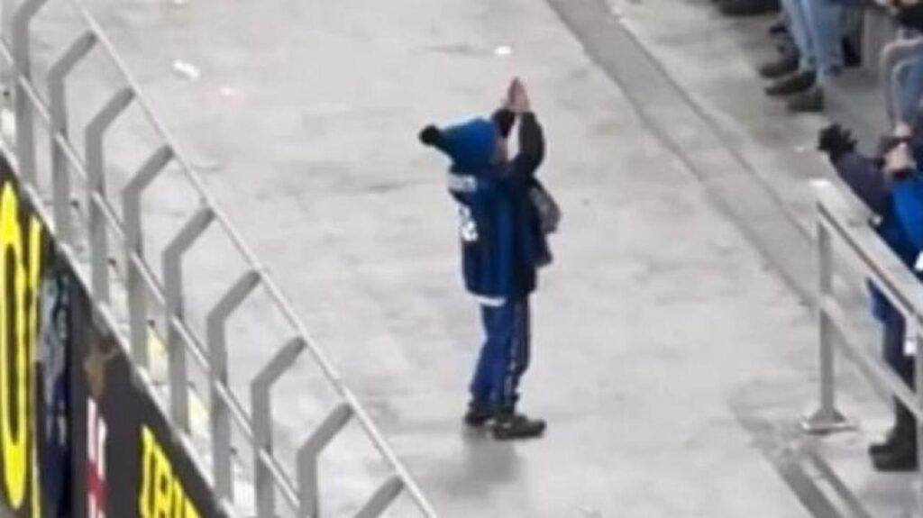 bambino tifoso Inter San Siro