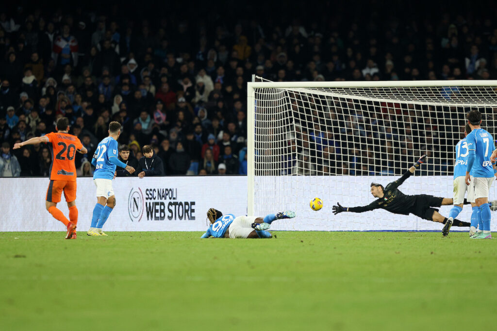 gol Hakan Calhanoglu Napoli-Inter 0-3 Serie A 2023-2024