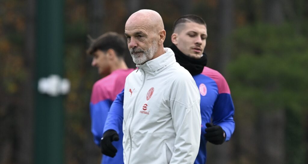 Stefano Pioli AC Milan allenamento Milanello