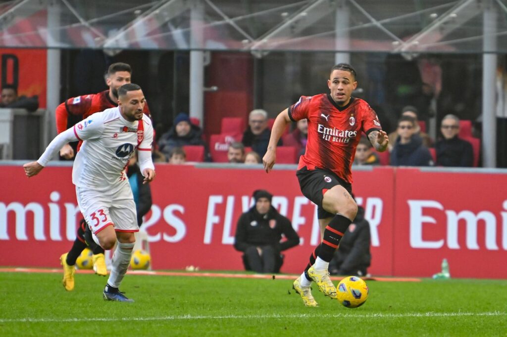Noah Okafor AC Milan Milan-Monza 3-0 Serie A 2023-2024