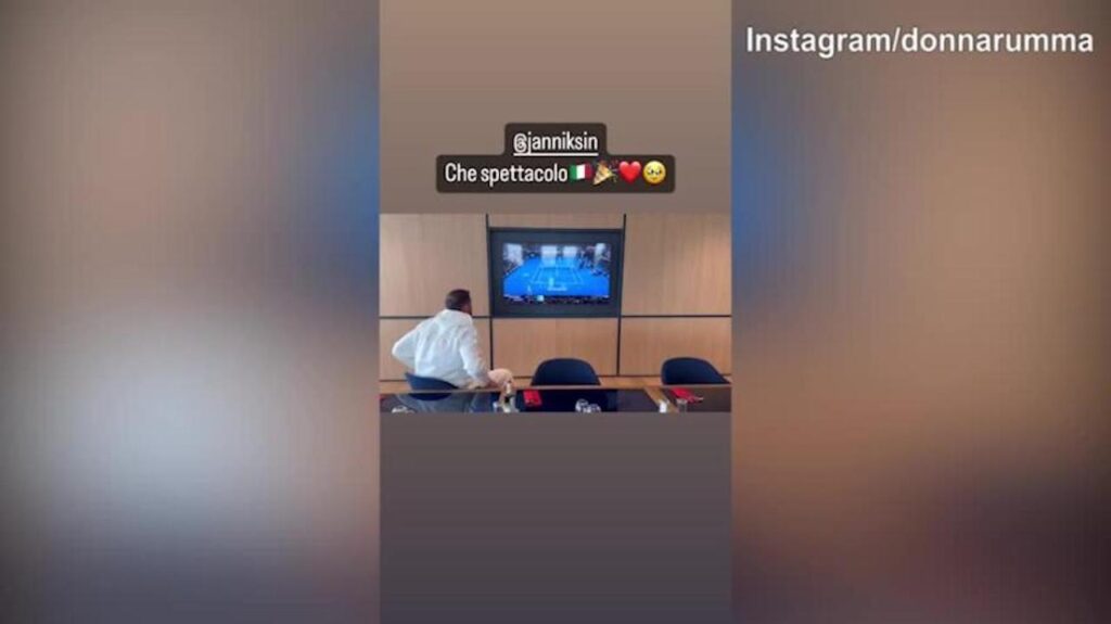 PSG Donnarumma Sinner social