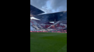 Rennes-Milan, la spettacolare coreografia dei francesi | VIDEO (screen Gazzetta.it)