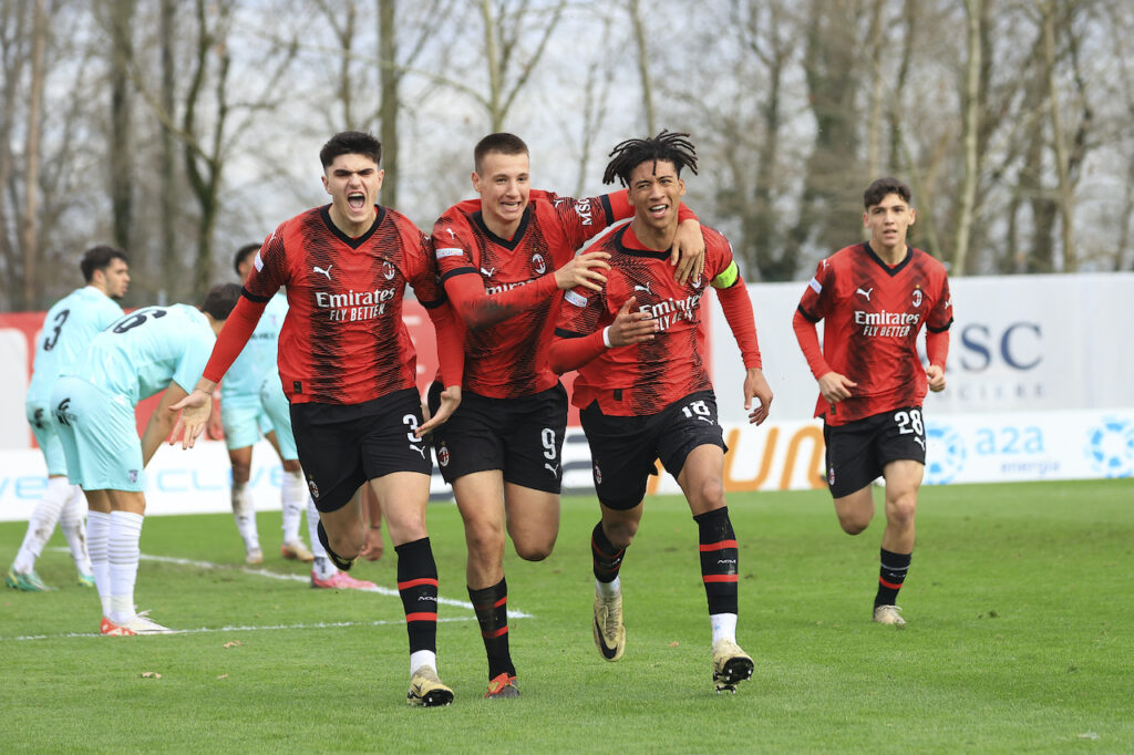 esultanza gol Kevin Zeroli AC Milan Primavera Milan-Braga 2-2 Youth League 2023-2024