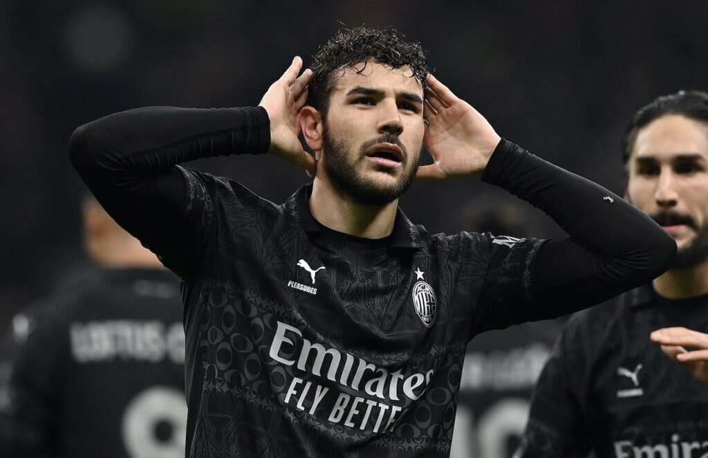 esultanza gol Theo Hernández AC Milan Milan-Napoli 1-0 Serie A 2023-2024