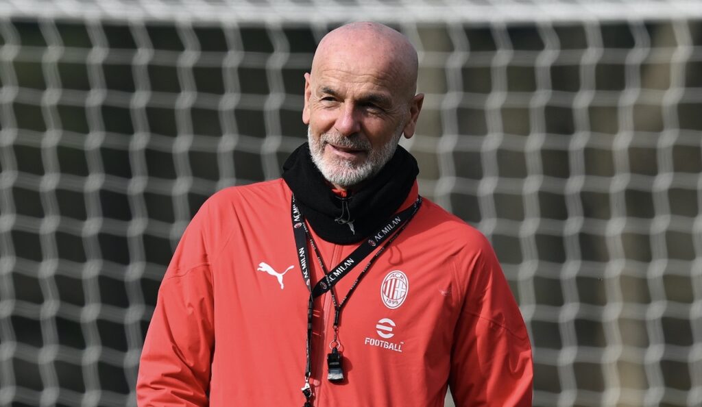 Stefano Pioli AC Milan allenamento Milanello