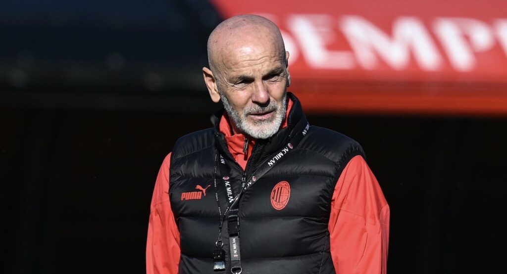 Stefano Pioli AC Milan allenamento Milanello