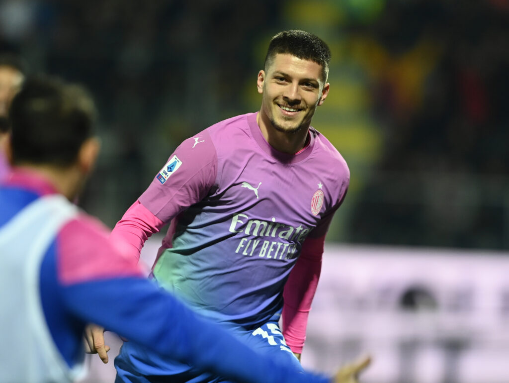 esultanza gol Luka Jovic AC Milan Frosinone-Milan 2-3 Serie A 2023-2024
